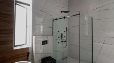 BRAND NEW 5 BEDROOM DETACHED DUPLEX FOR RENT