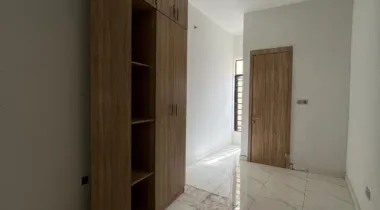 FOR RENT – 4 BEDROOM TERRACE DUPLEX