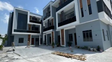 FOR RENT – 2 BEDROOM APARTMENT