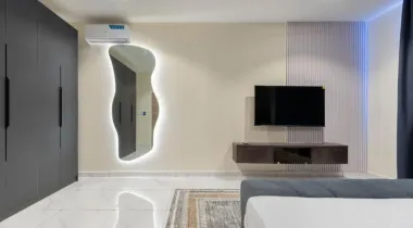 Book this cozy and cute 🥰 2 bedroom apartment  With a suspended pool 🏊‍♀️ ,  gym
