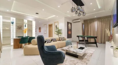 Book this luxurious and beautiful 😍 2 Bedroom Apartment  Location: Tokunbo Omisore , Lekki  Phase 1.   Rate : 180,000