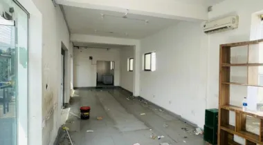 A very big shop  Ground floor  Available for offices too  Available for rent  Saloon isn’t allow 