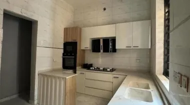 FULLY SERVICED 4 BEDROOM TERRACE DUPLEX