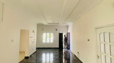 TO LET*  *IKOTA gr lekki lagos*