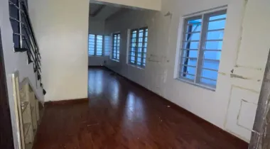 4 bed fully detached duplex with bq