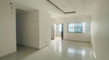 Sharp 3 Bedrom flat  Available for Rent 