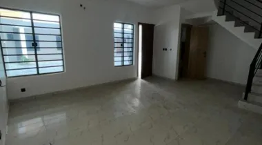 4 bedroom terrace duplex 