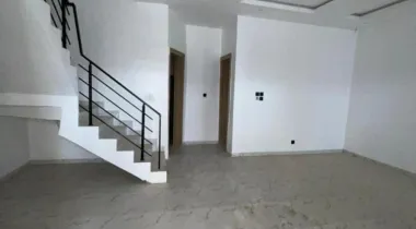 4 bedroom terrace duplex 