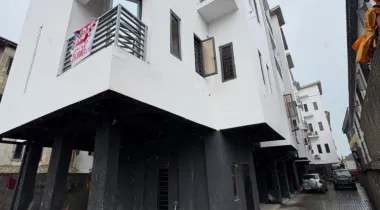 1 &amp; 2 BEDROOM APARTMENT AVAILABLE Location: Ikate,Lagos