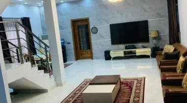 *5 Bedroom Fully furnished Detached property For Rent in Ikoyi.*