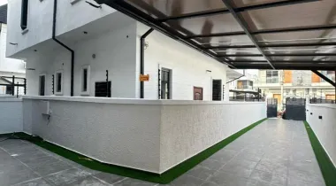 *SALES ALERT* 4 Bedroom Fully Detached Duplex with BQ FOR SALE