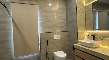 Luxury 2Bedroom Apartment with a  swimming pool, fully equipped gym/spa and Flexible payment plan. Initial deposit: N100M(spread over 3 months) &amp; Spread the balance over 12 months for 270million and over 20 months for the price of N300M