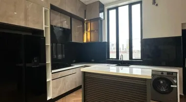 EXQUISITELY FINISHED LUXURY 5 BEDROOM SEMI DETACHED DUPLEX WITH  BQ,SWIMMING POOL AND CINEMA