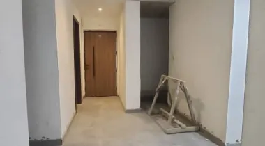 3Bedroom Apartment with Elevator, BQ located in a serene neighborhood.