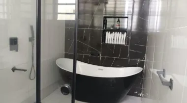 4 bedroom semi detached duplex with bq