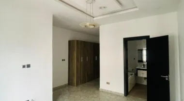 4 bedroom semi  detached duplex 