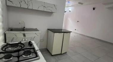 Luxury Studio Apartment with Private Kitchen