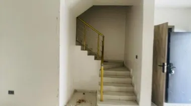 4 bedroom terrace duplex 