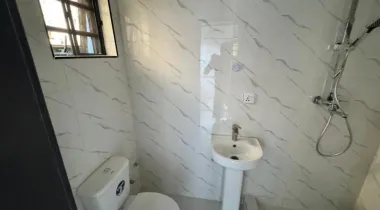 Brand new 4 bed duplex to N10M. Location:, new-road bustop, off Chevron lekki