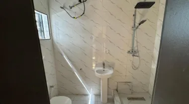 Brand new 4 bed duplex to N10M. Location:, new-road bustop, off Chevron lekki