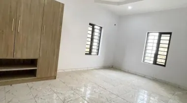 3 bedroom flat apartment 