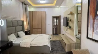 Fully furnished 3bedroom apartment.