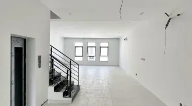 4 BEDROOM TERRACE DUPLEX WITH A BQ!!!!