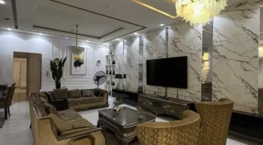 5 BEDROOM FULLY DETACHED DUPLEX (COMING UNFURNISHED)