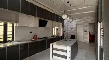 5 BEDROOM FULLY DETACHED DUPLEX (COMING UNFURNISHED)