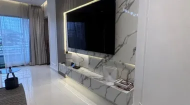 FULLY FURNISHED 3 BEDROOM APARTMENT AVAILABLE