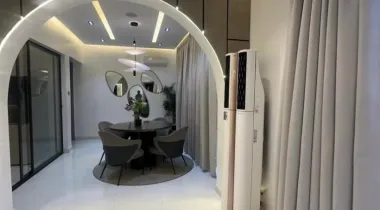 FULLY FURNISHED 3 BEDROOM APARTMENT AVAILABLE