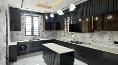 5 BEDROOM DETACHED DUPLEX WITH BQ, CINEMA, STUDY ROOM, GYM, SWIMMING POOL, ROOFTOP TERRACE ETC