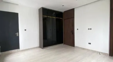 4-Bedroom Fully Detached Duplex • Lekki Phase 1 • ₦1.3BN