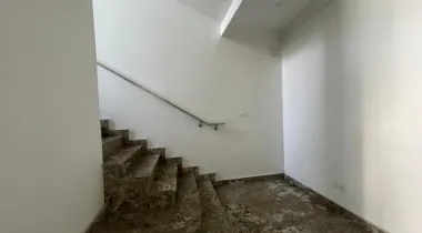 5 Units of 4-Bedroom Terrace + 1 Room Service Quarter Each  Location: Banana Island