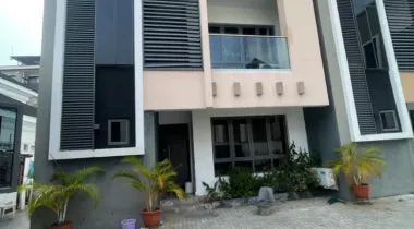 5 Units of 4-Bedroom Terrace + 1 Room Service Quarter Each  Location: Banana Island
