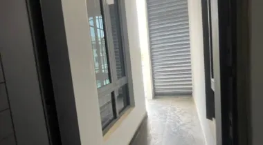LUXURY CONTEMPORARY 5BEDROOM FULLY DETACHED DUPLEX FOR SALE