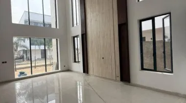 5 Bedrooms + 1 guest room+1 Cinema room and 2 BQ