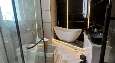 LUXURY CONTEMPORARY 5BEDROOM FULLY DETACHED DUPLEX FOR SALE.