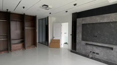 HOUSE TYPE*; LOVELY 5 BEDROOM CONTEMPORARY DESIGN  DUPLEX WITH 1 EN-SUITE MAID ROOM