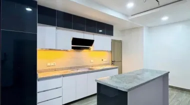 4 BEDROOM TERRACE DUPLEX WITH A BQ