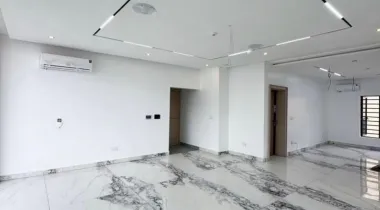 4 BEDROOM TERRACE DUPLEX WITH A BQ