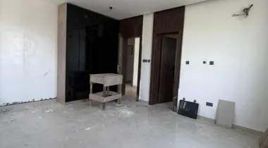 Luxury 5 Bedroom Fully Detached Duplex with Pool