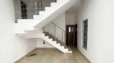 4 BEDROOM TERRACE DUPLEX WITH A BQ