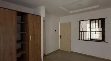 2 bedroom flat