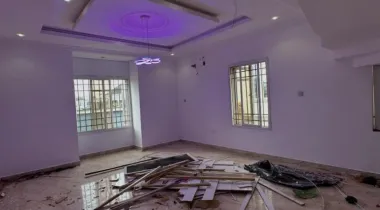 4 bedroom semi detached house with bq