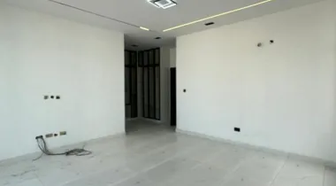 Exquisite Luxury Spacious 5 Bedroom Fully Detached Duplex with BQ, Gym room and Swimming pool