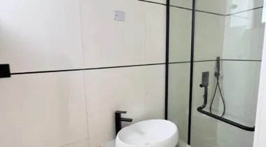 MASSIVE 5BEDROOM FULLY DETACHED DUPLEX FOR SALE