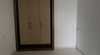 4 Bedroom Terrace Available For Rent