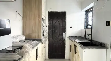For SALE: Exquisite Luxury Spacious 3 Bedroom Apartment with Elevator and Swimming pool