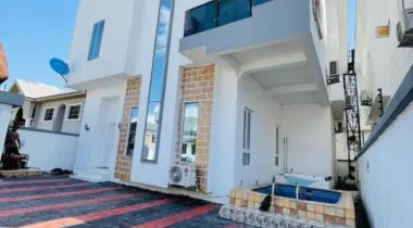 For rent unfurnished 5 bedroom detached duplex with bq